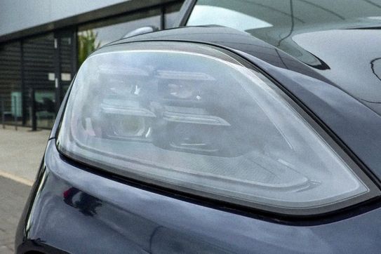 Porsche Cayenne Coupe Black Edition