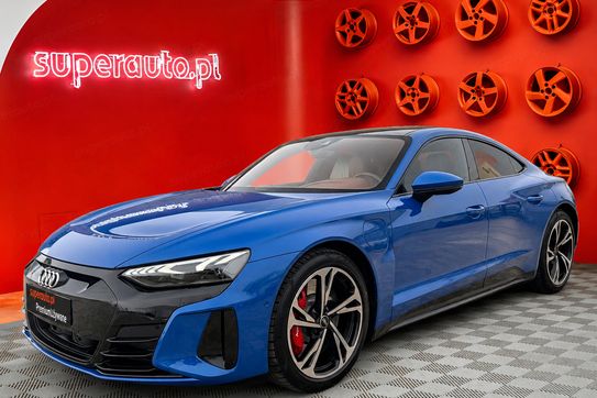 Audi e-tron GT RS quattro