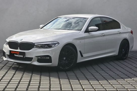 BMW Seria 5 520d xDrive M Sport sport-aut