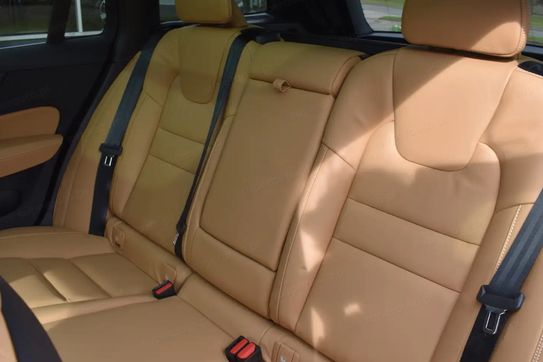 Volvo V60 B4 Plus Dark