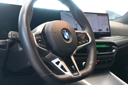BMW Seria 3 318i M Sport