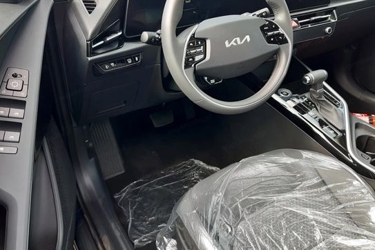 Kia Niro 1.6 GDI Hybrid M