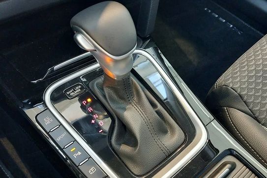 Kia XCeed 1.6 GDI PHEV Business Line DCT