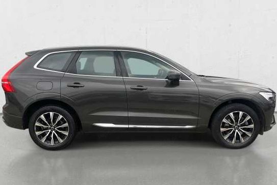 Volvo XC60 B4 B Plus Bright
