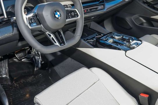 BMW Seria 5 520d xDrive M Sport