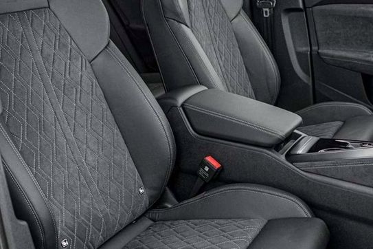 Audi Q5 TDI quattro Sportback S line