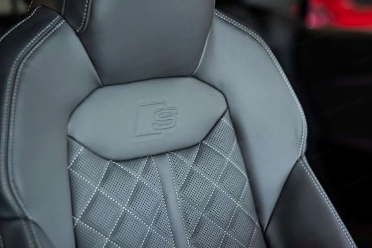 Audi Q8 SQ8 TFSI quattro