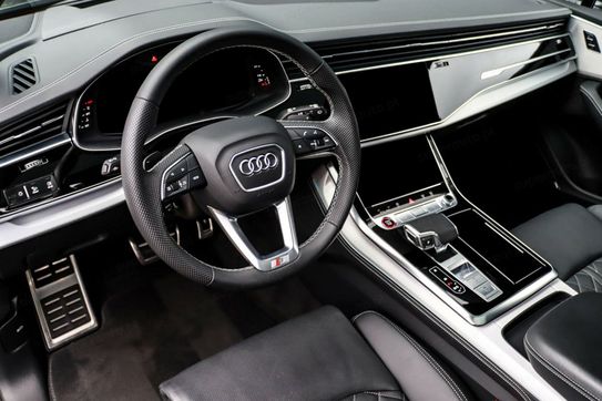 Audi Q7 SQ7 TFSI quattro