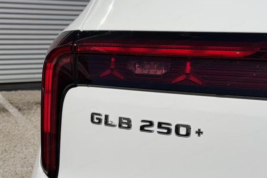Mercedes GLB 250+ EQ AMG Line