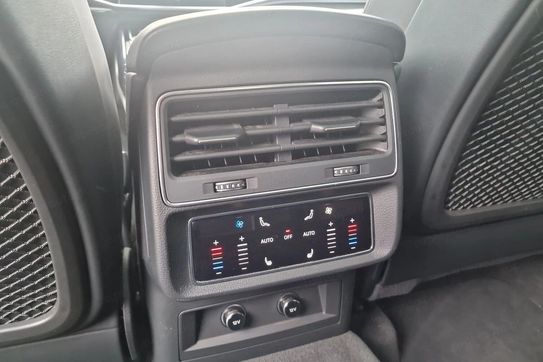 Audi Q8 55 TFSI mHEV quattro Tiptronic