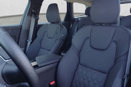 Volvo XC60 B5 B AWD Plus Bright aut