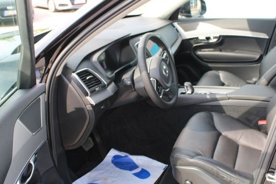 Volvo XC90 B5 D AWD Momentum