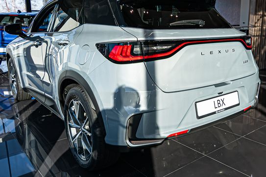 Lexus LBX Emotion 1.5 Hybrid
