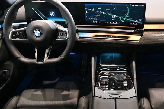 BMW Seria 5 520d xDrive mHEV M Sport aut