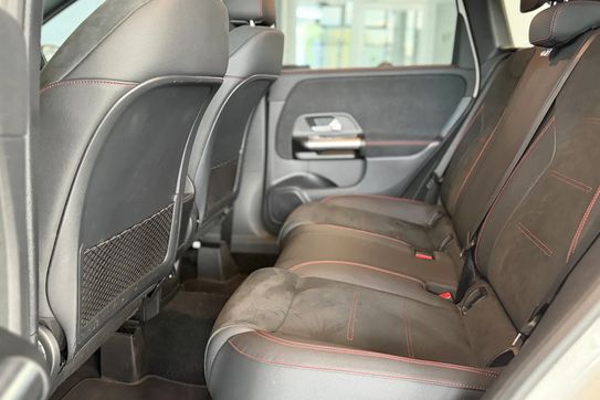 Mercedes B Klasa 200 AMG Line 7G-DCT