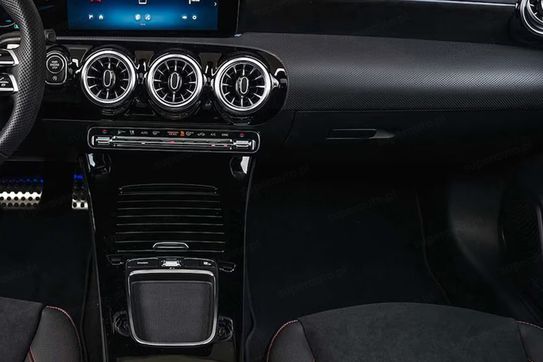 Mercedes Klasa A 250 e AMG Line