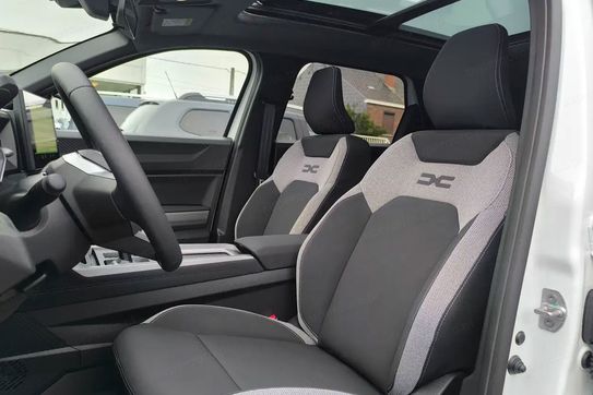 Dacia Bigster Journey 1.8 Full Hybrid