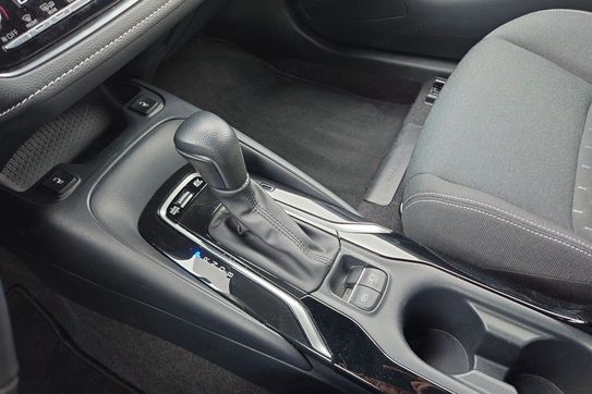 Suzuki Swace 1.8 Hybrid Premium Plus CVT