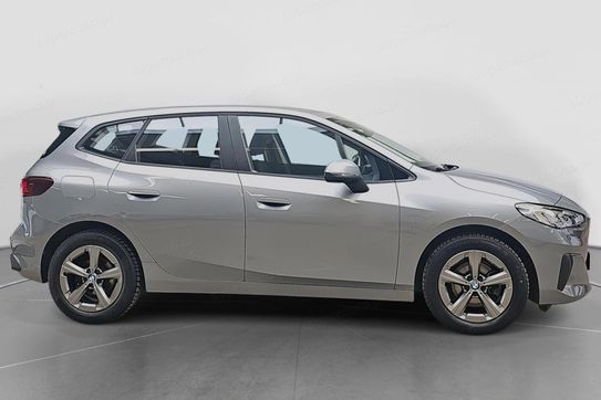 BMW Seria 2 218i aut