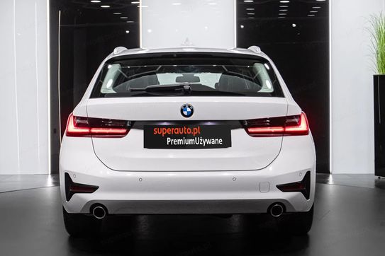 BMW Seria 3 Touring 318i