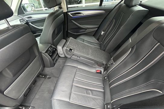 BMW Seria 5 518d