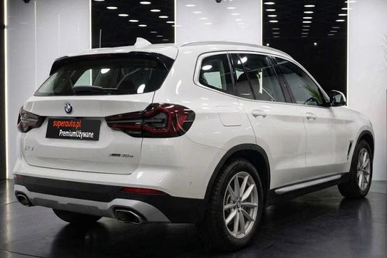 BMW X3 xDrive30e Luxury Line