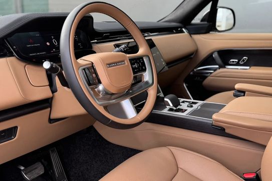 Land Rover Range Rover 3.0 P380 mHEV Westminster Edition