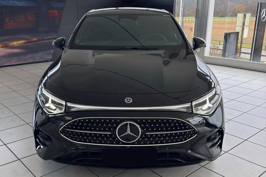 Mercedes CLA 200 AMG Line