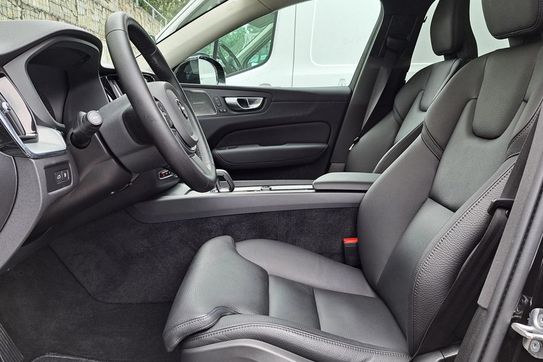 Volvo XC60 T6 Plug-In Hybrid AWD Plus Dark