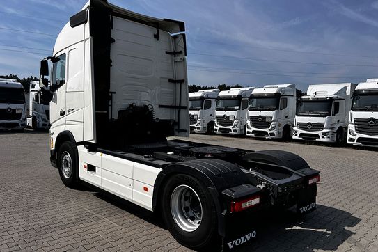 Volvo FH 500 4x2 MEDIUM