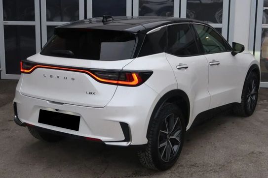 Lexus LBX Emotion 1.5 Hybrid