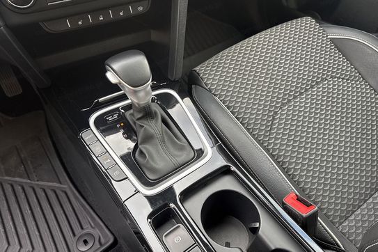 Kia Ceed L 1.5 T-GDI  DCT