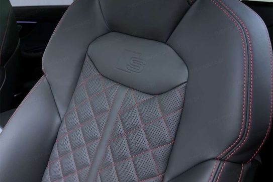 Audi Q7 50 TDI quattro S Line