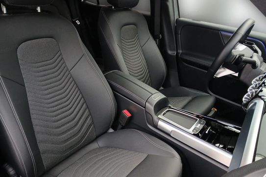 Mercedes GLB 200 Progressive