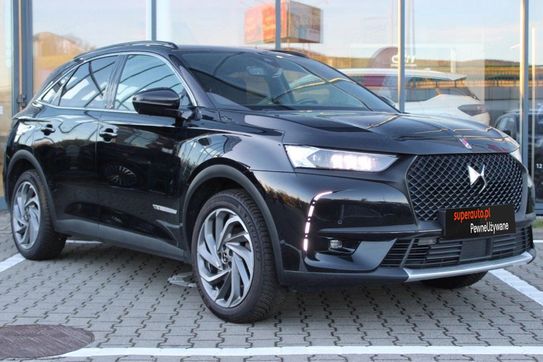 DS DS7 Crossback Performance Line