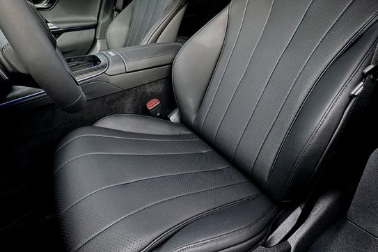 Mercedes Klasa E 220 d 4-Matic AMG