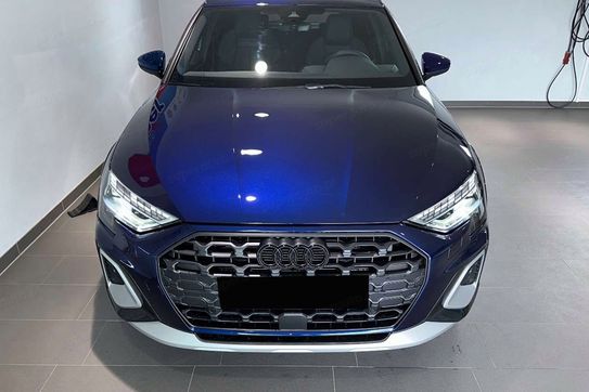 Audi A3 35 TFSI allstreet