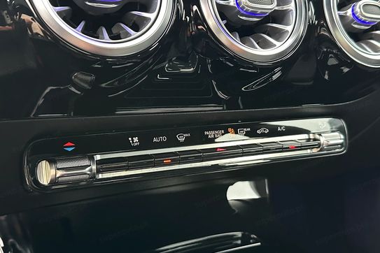 Mercedes CLA 200 AMG Line