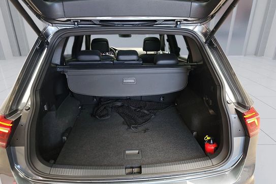 Volkswagen Tiguan 2.0 Tdi 4MOT r-Line Dsg