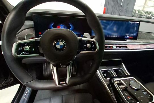 BMW Seria 7 740d xDrive mHEV