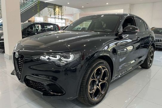 Alfa Romeo Stelvio Turbo Intensa Q4