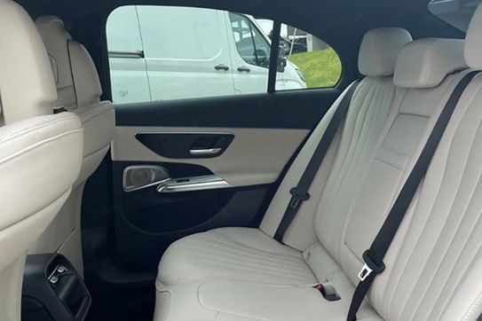 Mercedes Klasa E 220 d 4-Matic AMG