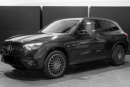 Mercedes GLC 200 4-Matic AMG Line
