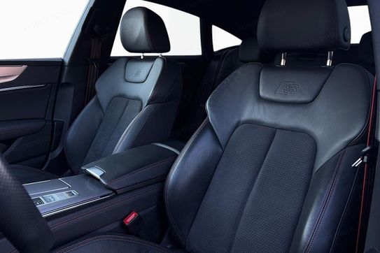 Audi A7 45 TFSI mHEV quattro S tronic