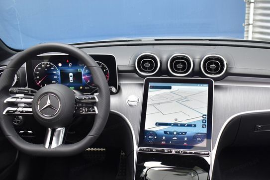 Mercedes Klasa C 200 4-Matic AMG