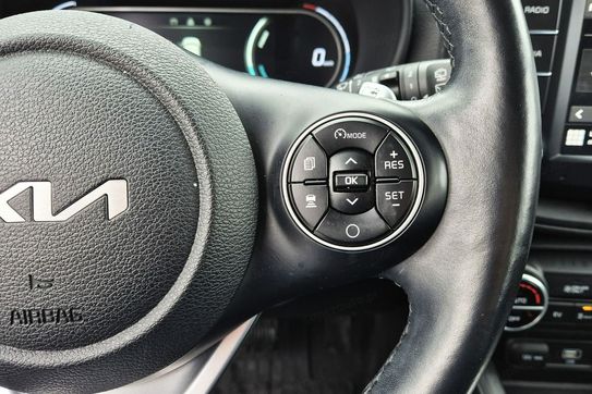 Kia Soul M + WIN
