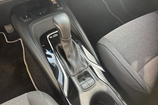 Toyota Corolla Style 1.8 Hybrid