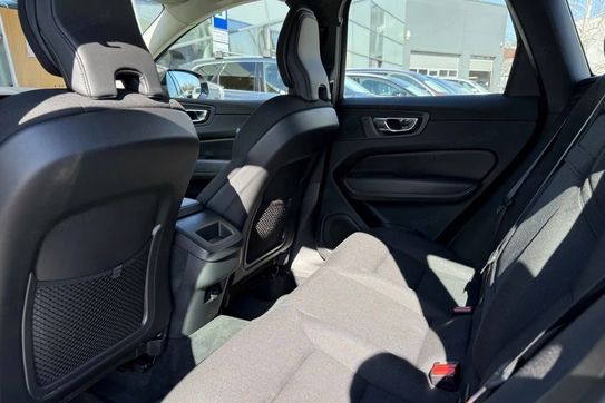 Volvo XC60 B4 D AWD Momentum