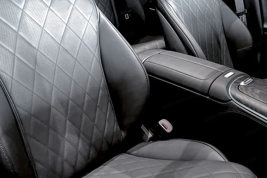Mercedes Klasa E 220 d 4-Matic AMG