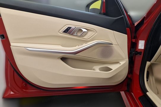 BMW Seria 3 318d Advantage